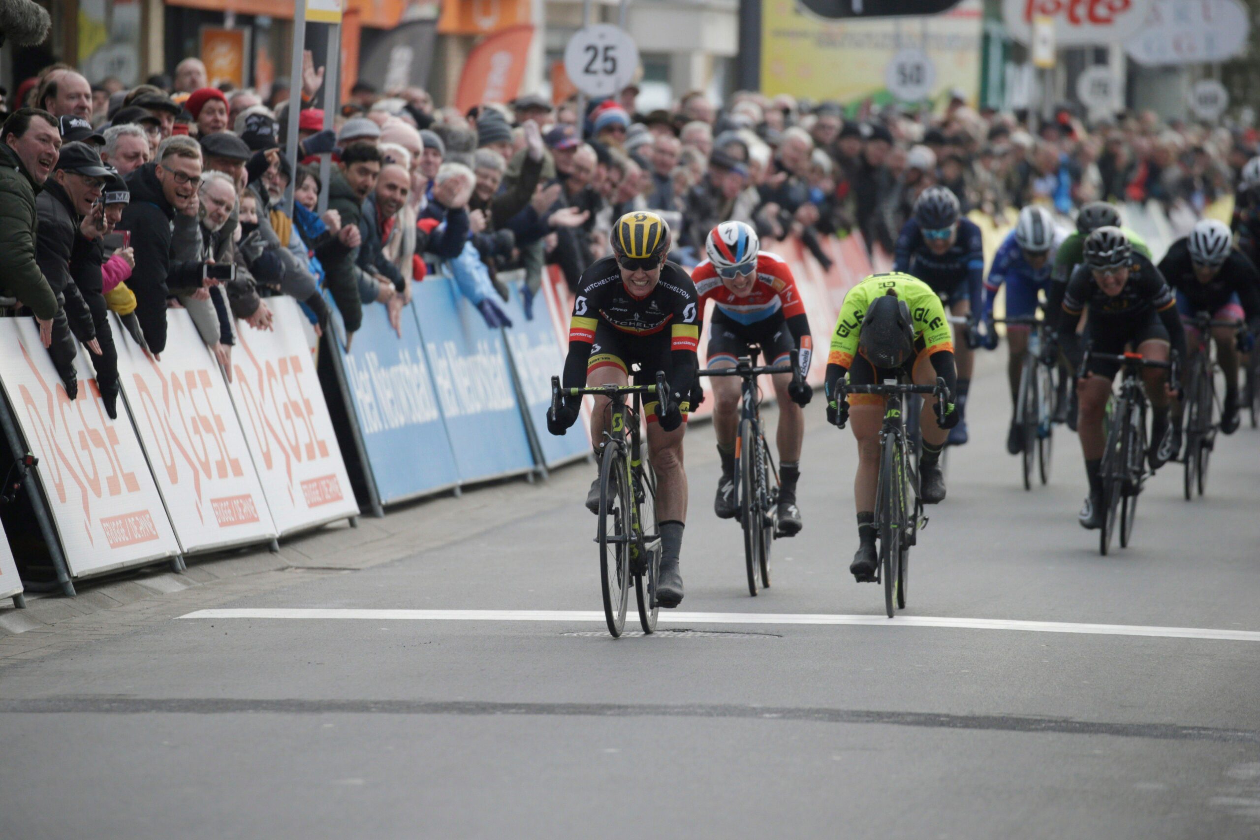 Жольен Д’Ор — победительница велогонки Driedaagse Brugge — De Panne