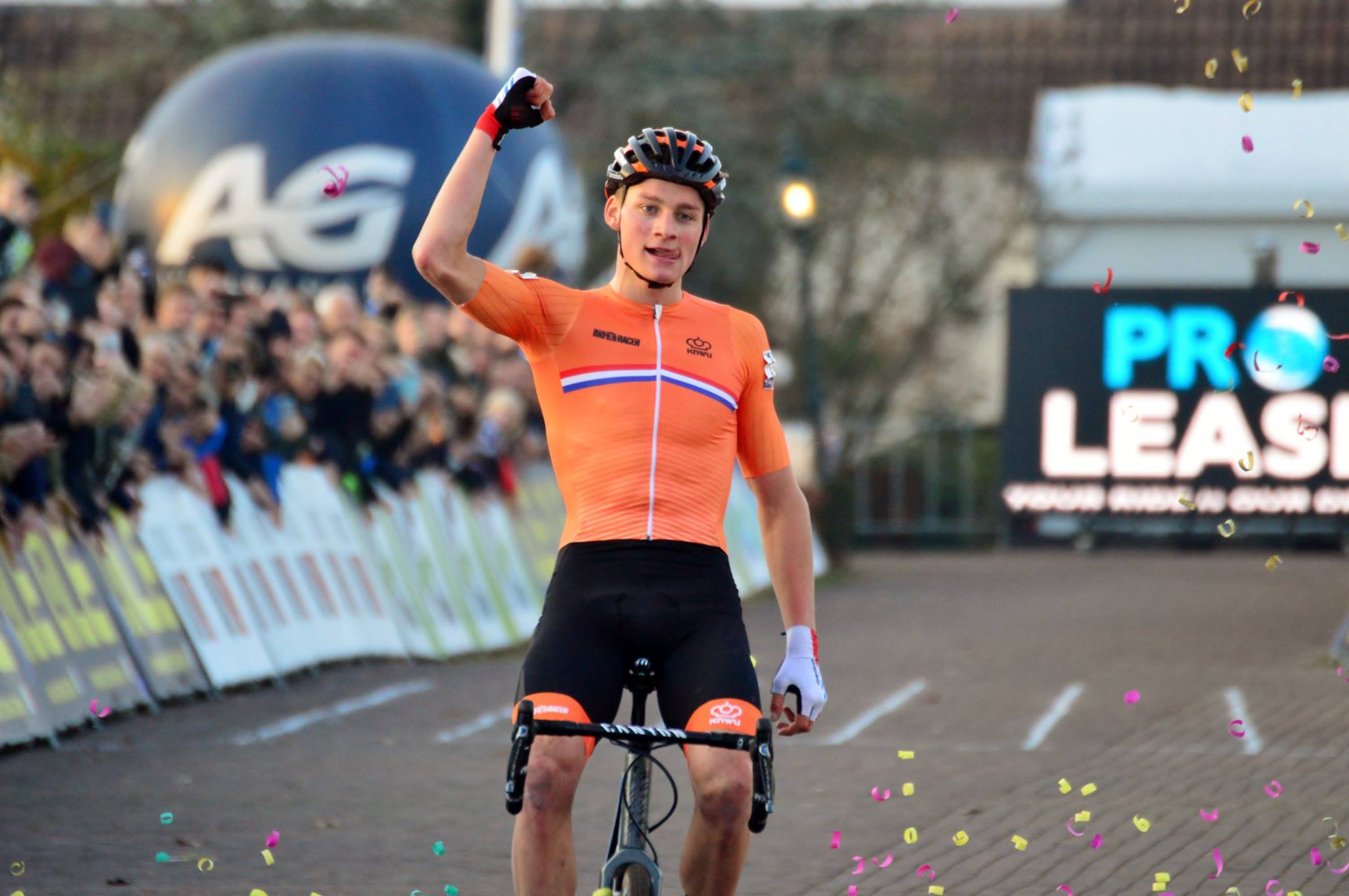 Матье ван дер Пул завоевал титул чемпиона Европы по велокроссу