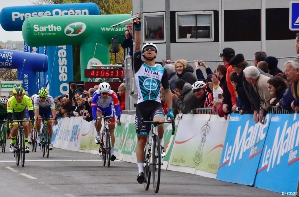 Бриан Кокар выиграл второй этап велогонки Circuit Cycliste Sarthe — Pays de la Loire