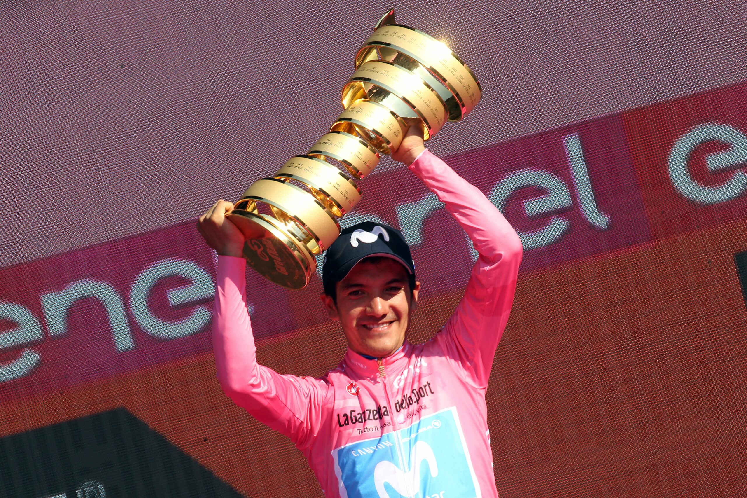 Эквадорец Ричард Карапас выиграл «Джиро д’Италия — 2019»