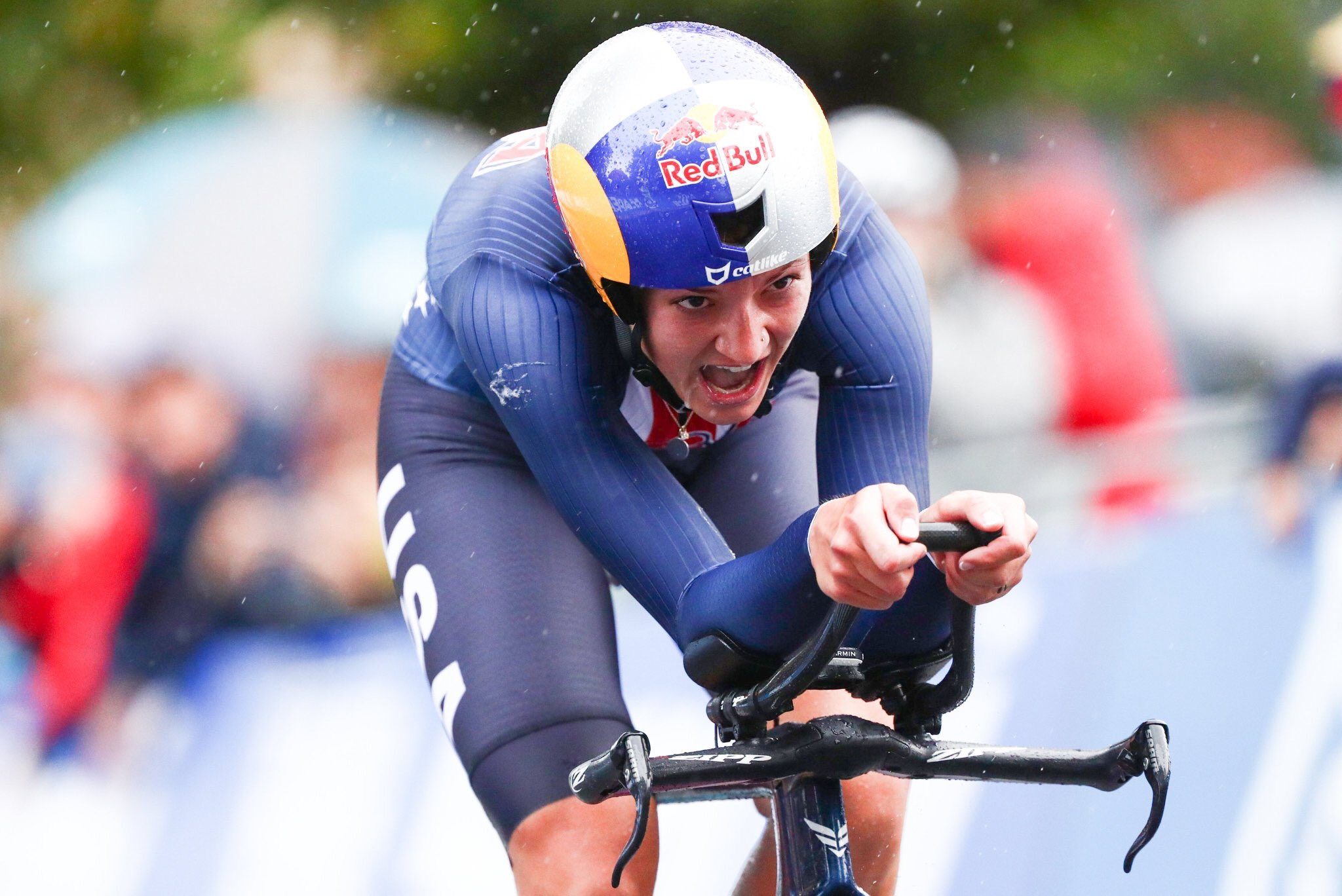 Хлоя Дайгерт-Оуэн с лёгкостью выиграла гонку с раздельным стартом чемпионата мира по велоспорту