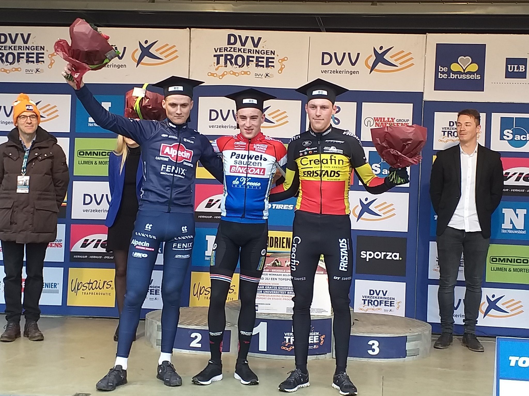 Райан Камп оказался лучшим среди андеров на велокроссе DVV Trofee Brussels