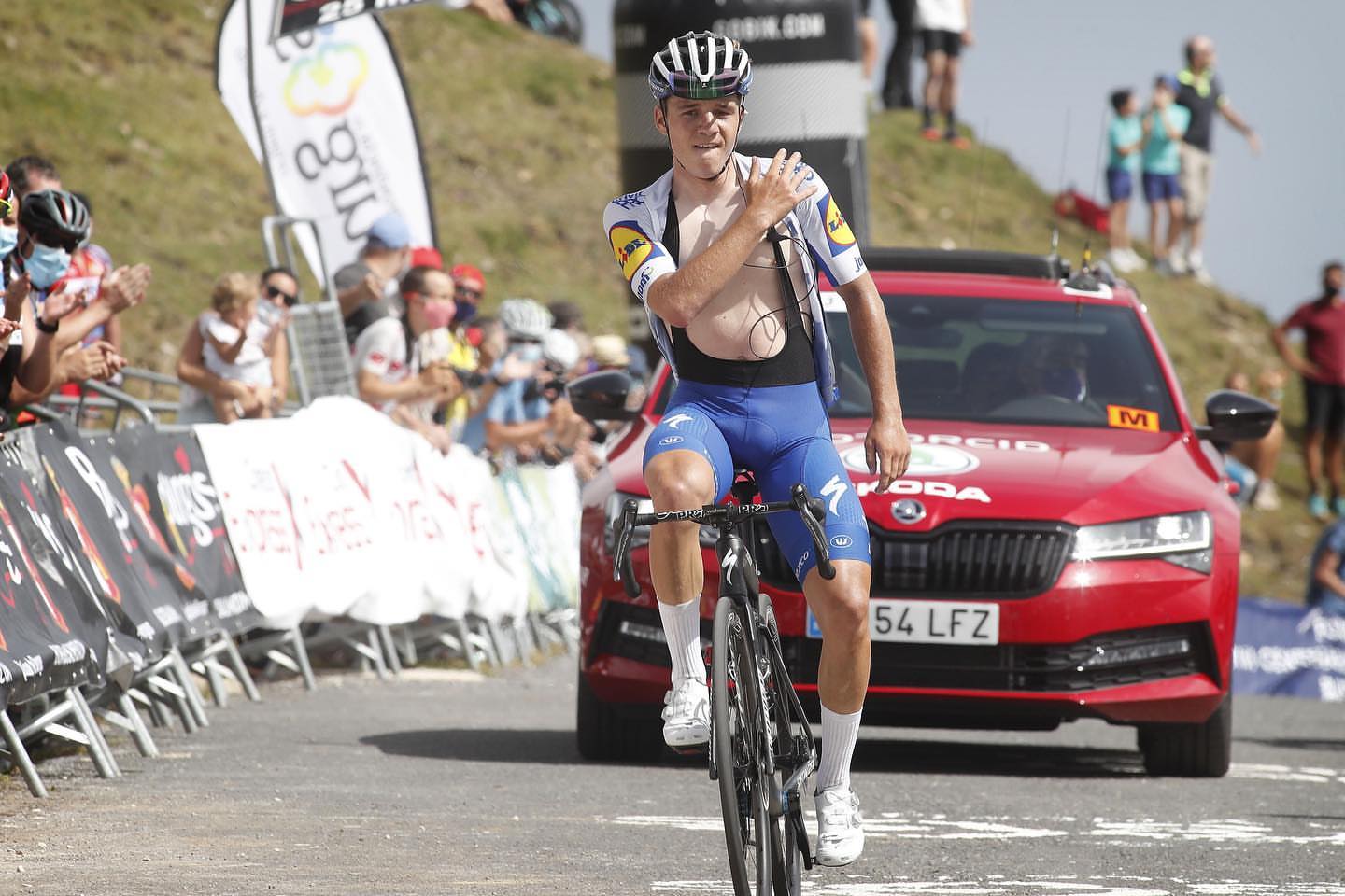 Ремко Эвенпул триумфально выиграл третий этап велогонки «Вуэльта Бургоса»