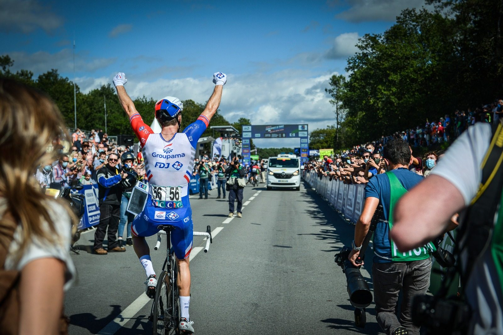 Арно Демар выиграл чемпионат Франции по велоспорту