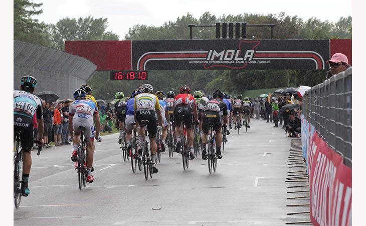 Автодром Феррари в Имоле примет чемпионат мира по велоспорту