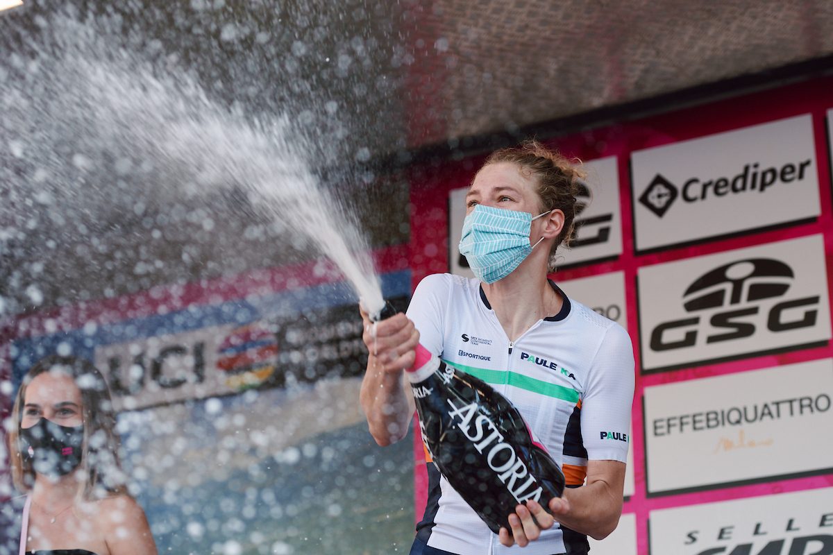Элизабет Бэнкс выиграла четвёртый этап женской велогонки Giro Rosa