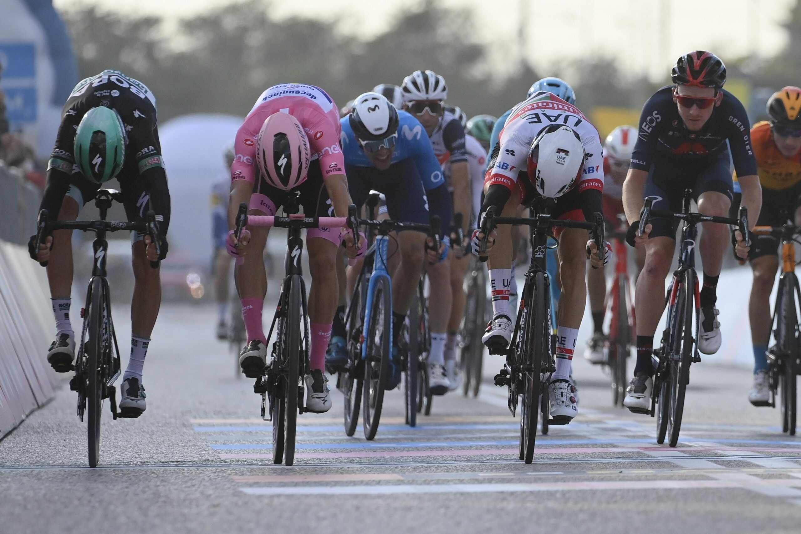 Диего Улисси вырвал победу на 13-м этапе «Джиро д’Италии»
