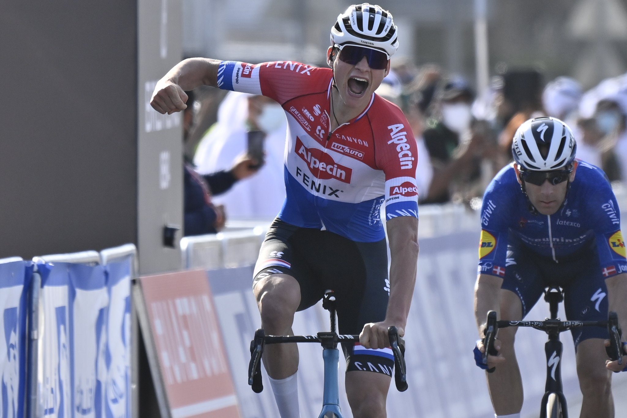 Матье ван дер Пул выиграл первый этап велогонки «Тур ОАЭ»
