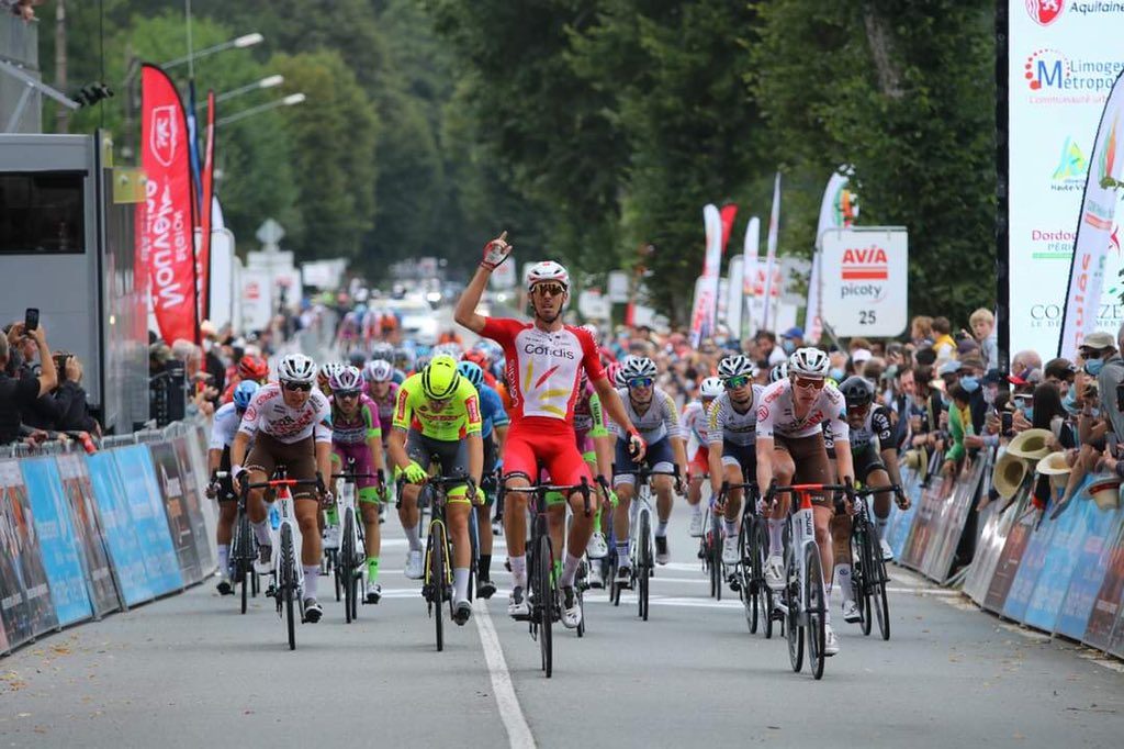 Кристоф Лапорт выиграл массовый спринт на первом этапе Tour du Limousin