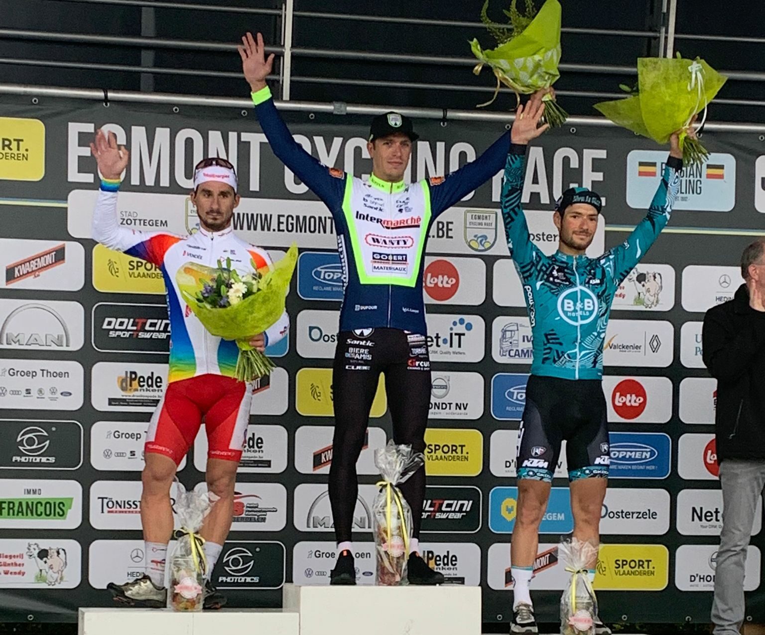 Данни ван Поппель выиграл однодневную велогонку Egmont Cycling Race