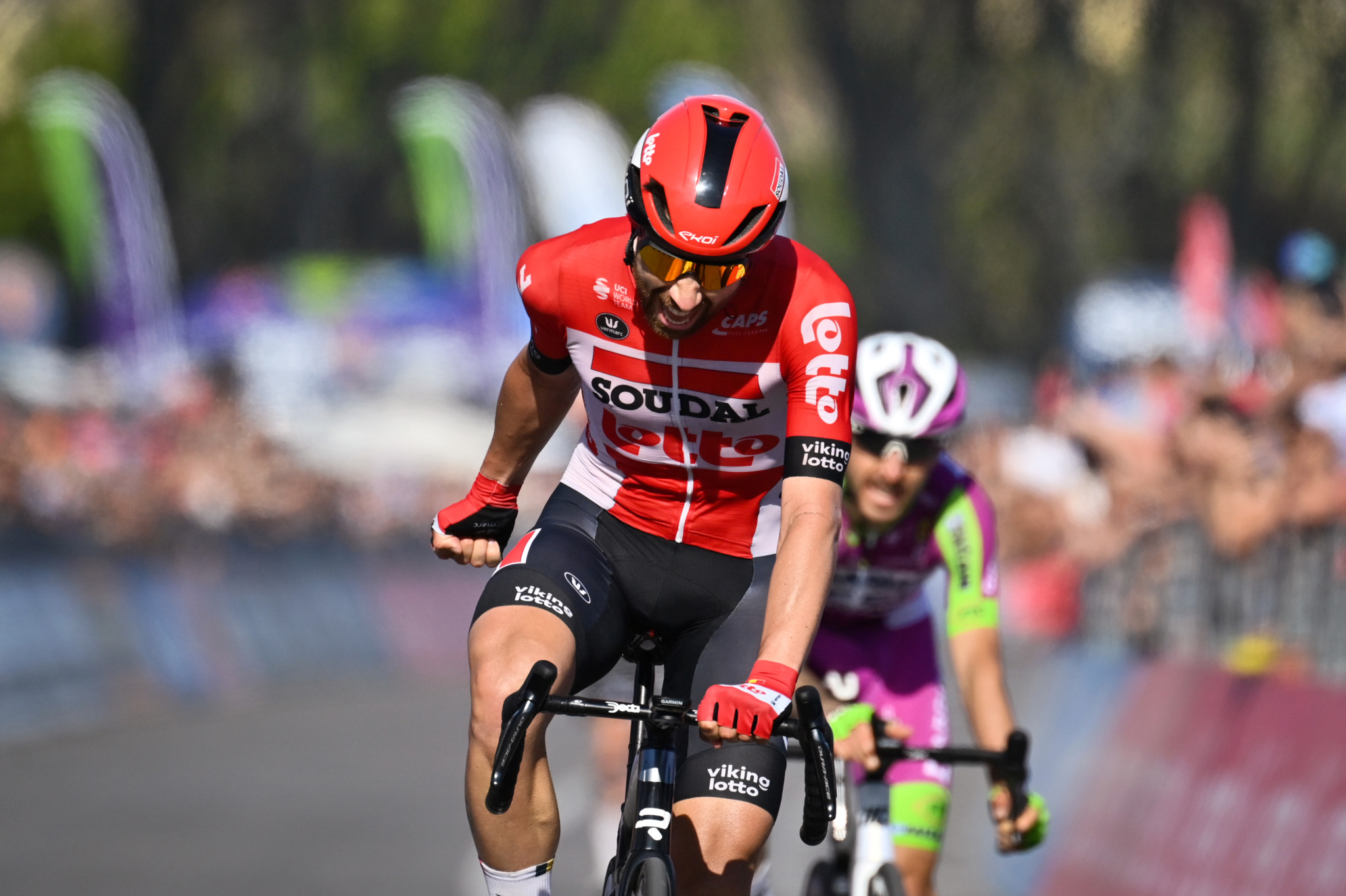 Томас Де Гендт стал лучшим на восьмом этапе «Джиро д’Италии»