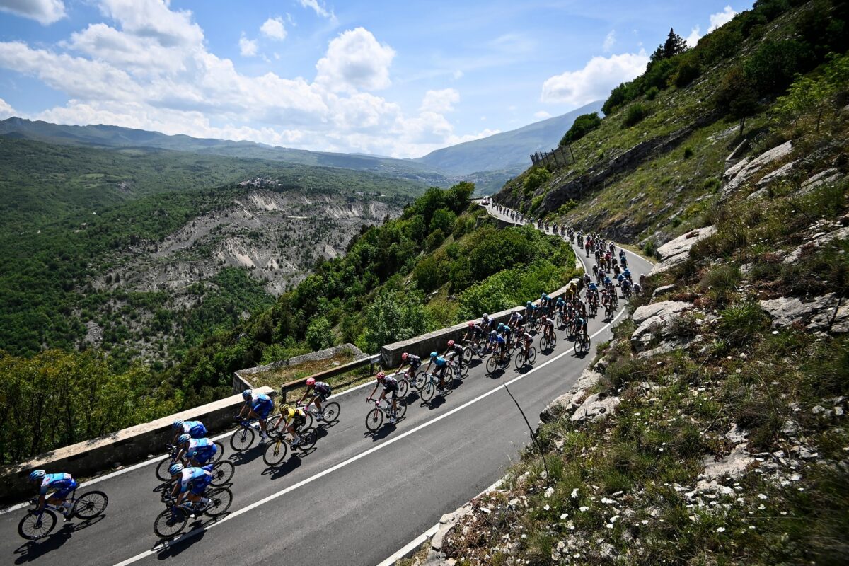 Джай Хиндли выиграл один из сложнейших этапов «Джиро д’Италии»