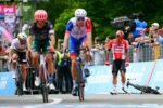 Матье ван дер Пул выиграл первый этап «Джиро д’Италии»