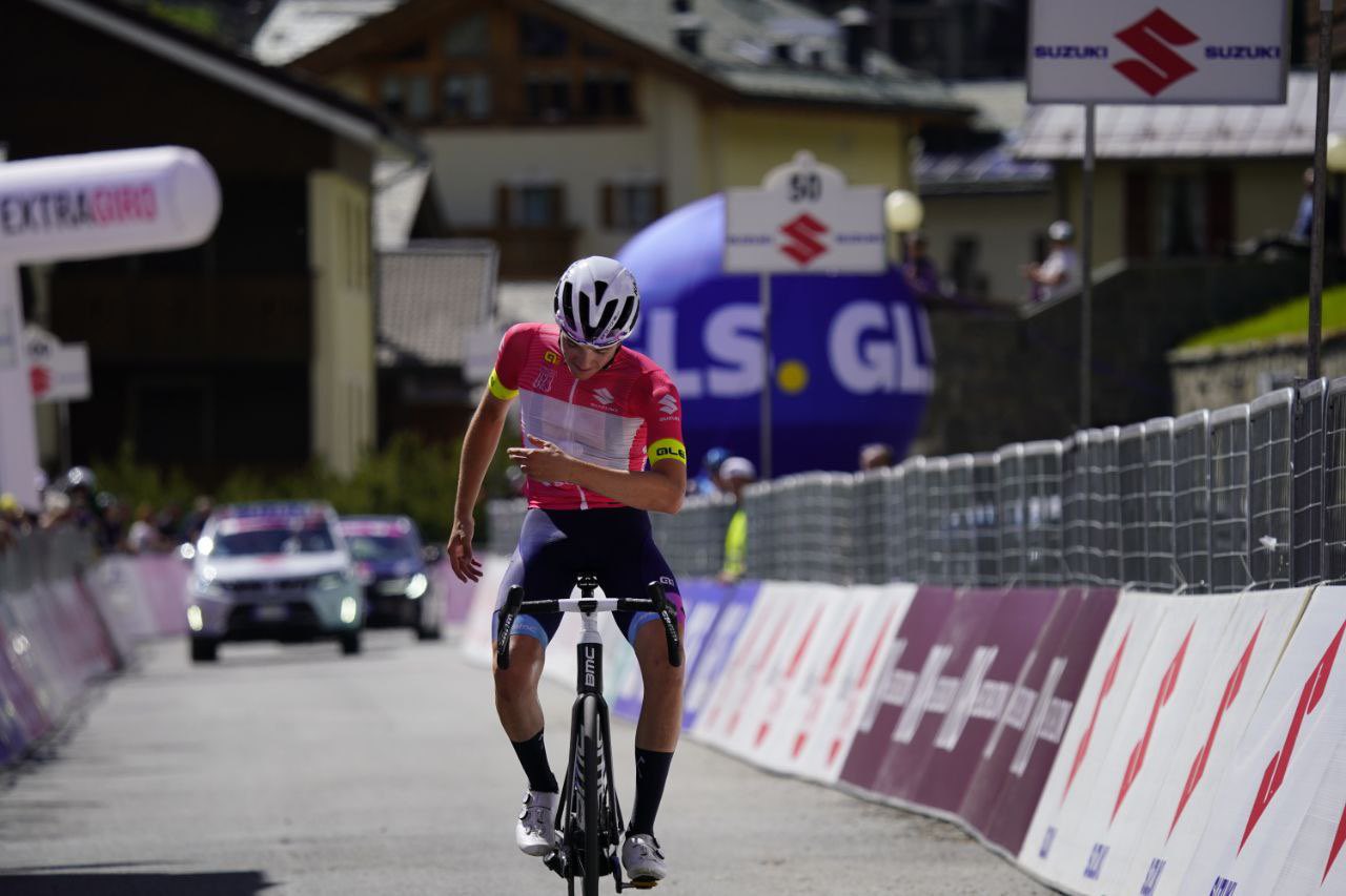 Лео Хейтер выиграл королевский этап молодёжной «Джиро д’Италия U23»