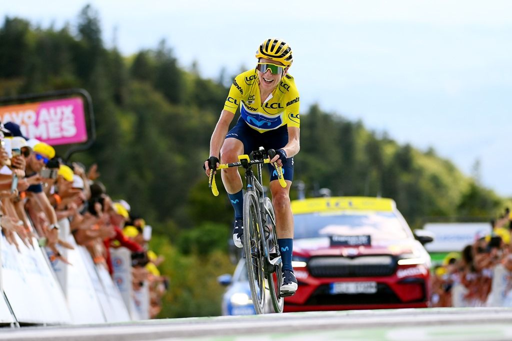Аннемик ван Влютен — победительница первого женского «Тур де Франс»