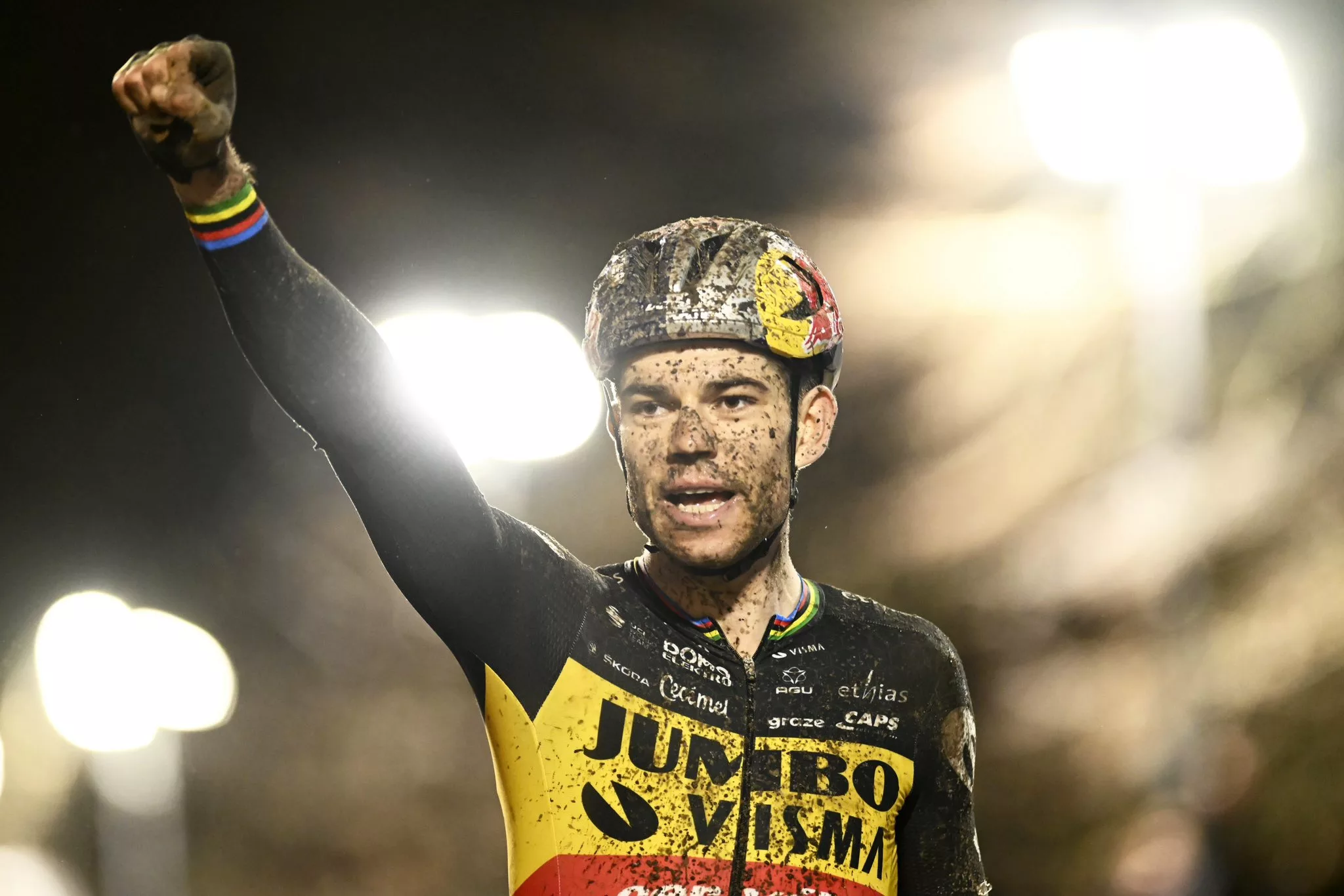 Ваут ван Арт выиграл велокросс в Дигеме