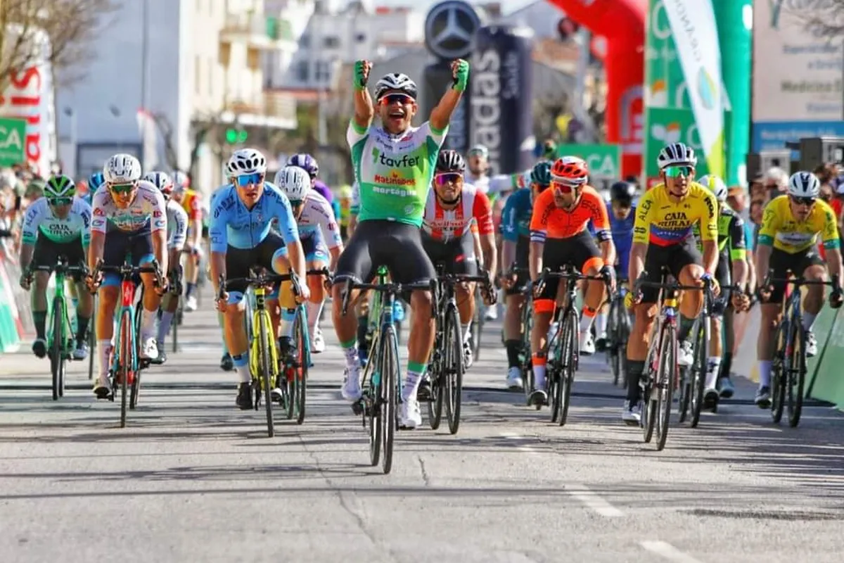 Леанхель Линарес выиграл второй этап велогонки «Вольта Алентежу»
