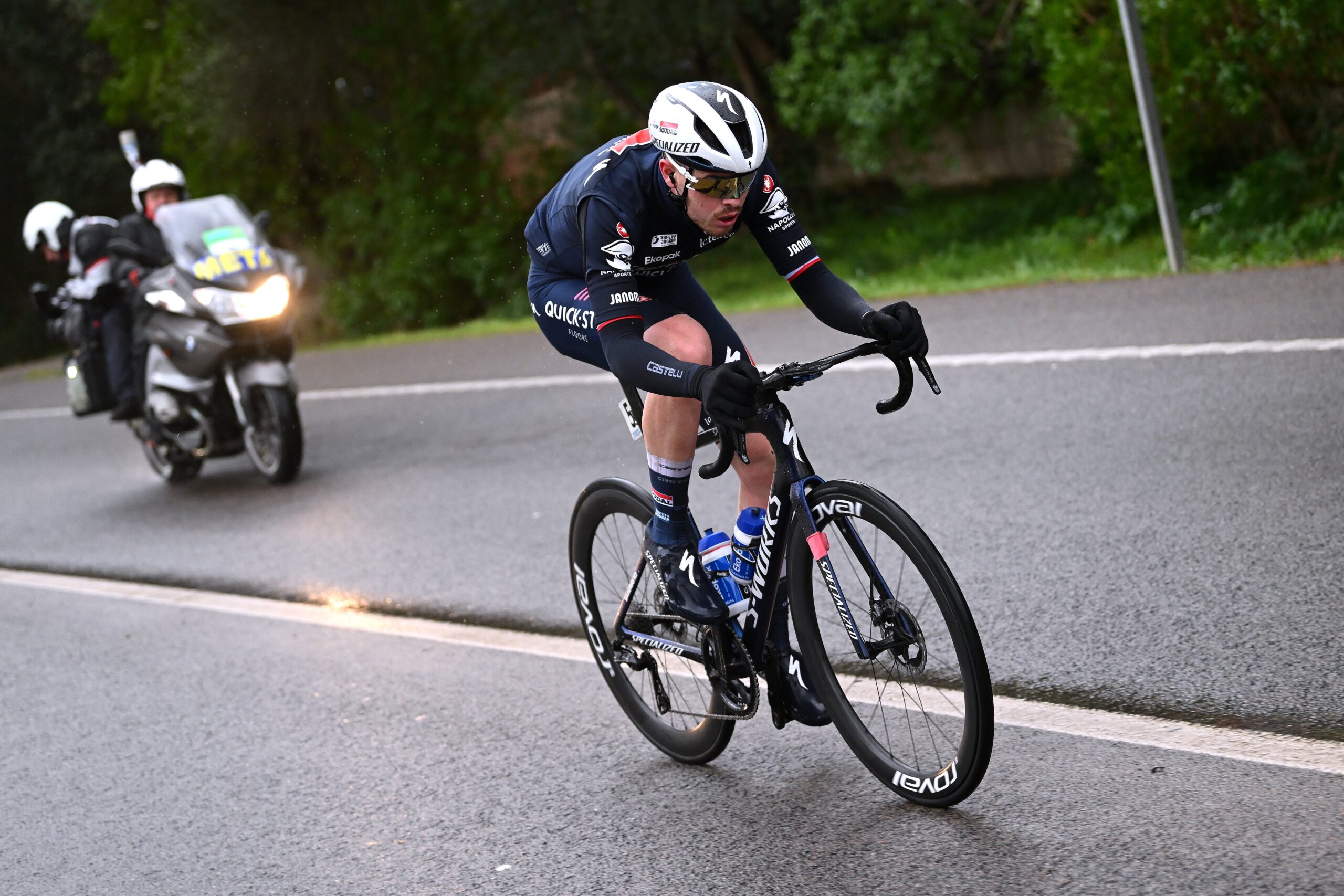 Реми Каванья выиграл первый этап велогонки «Коппи и Бартали»