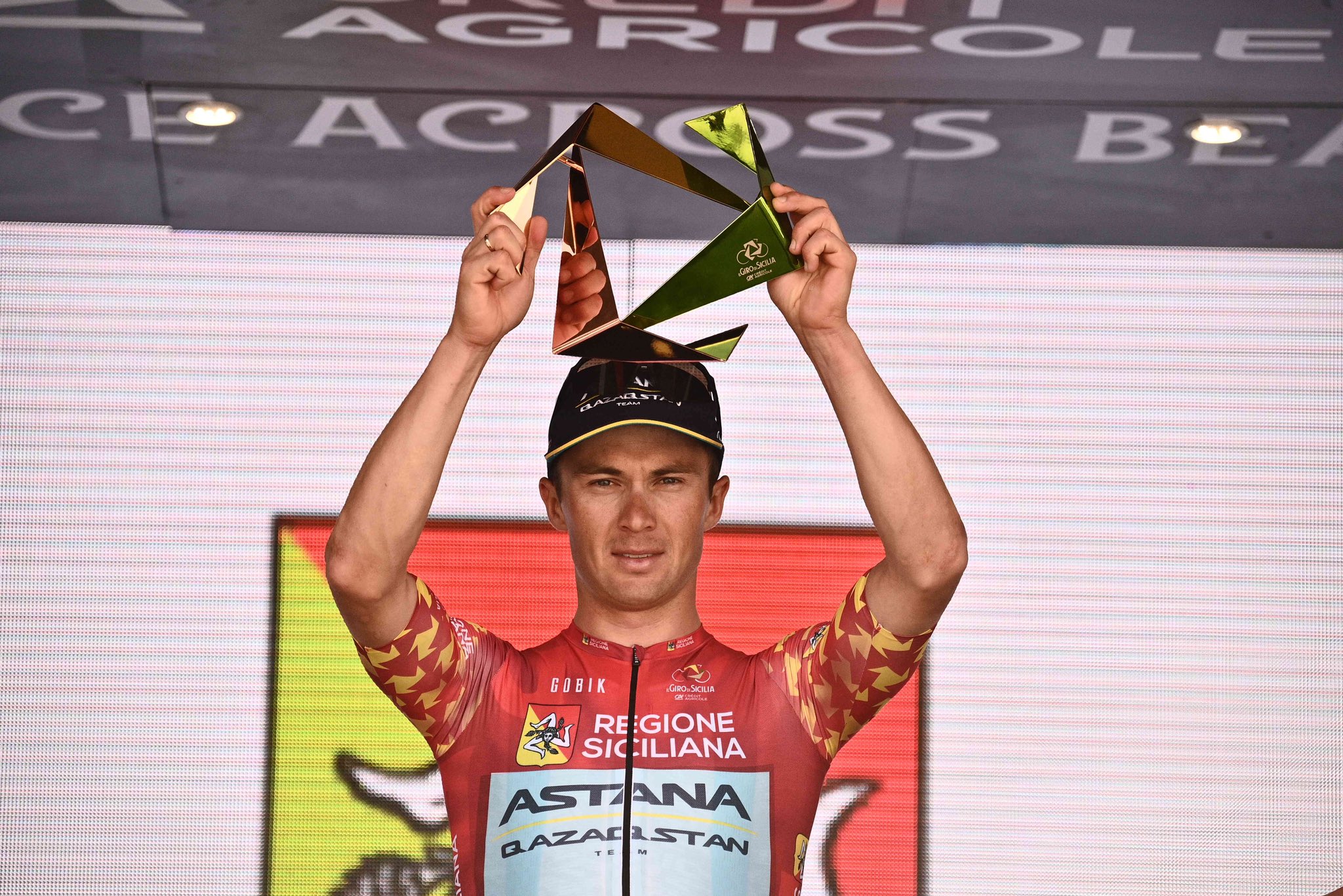 Алексей Луценко выиграл «Тур Сицилии — 2023»