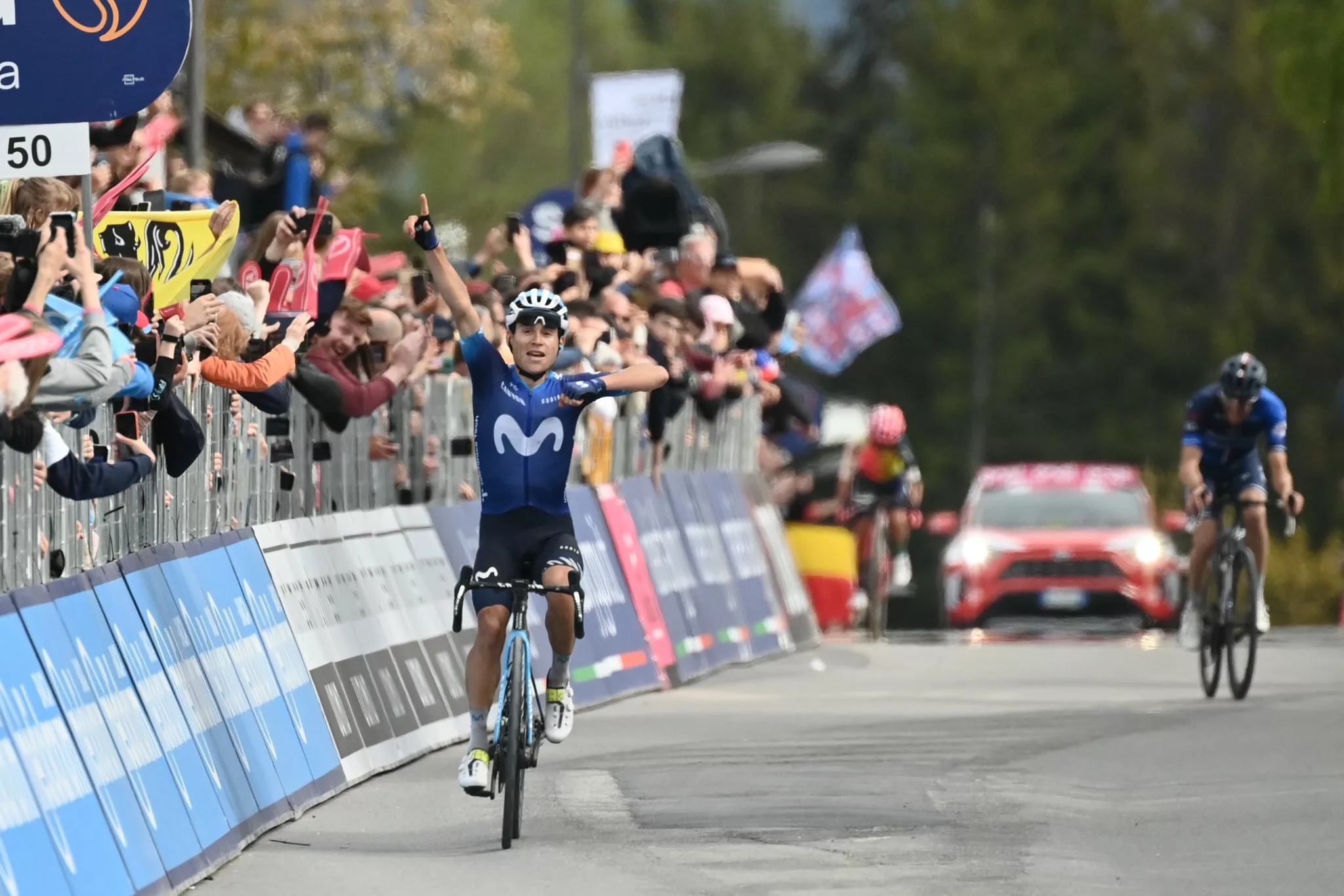 «Джиро д’Италия — 2023»: Эйнер Рубио выиграл скомканный 13-й этап велогонки