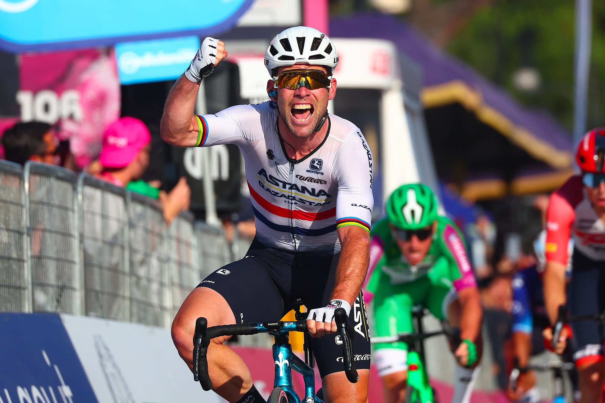«Джиро д’Италия — 2023»: Марк Кавендиш выиграл заключительный этап Гранд-тура
