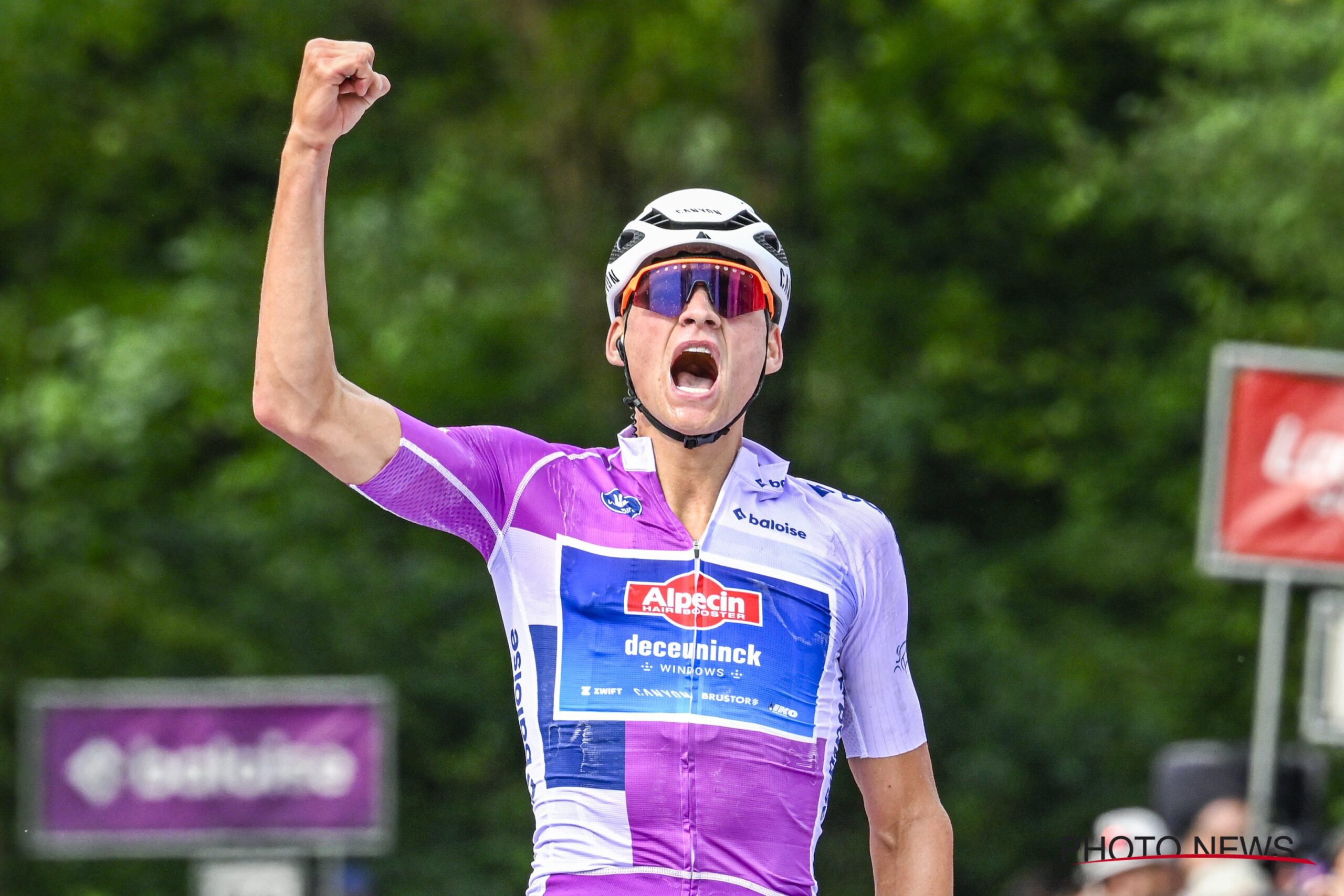 Матье ван дер Пул выиграл королевский этап «Тура Бельгии»