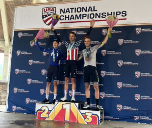 Уилл Барта (слева), Брэндон МакНалти (в центре) и Джои Росскопф