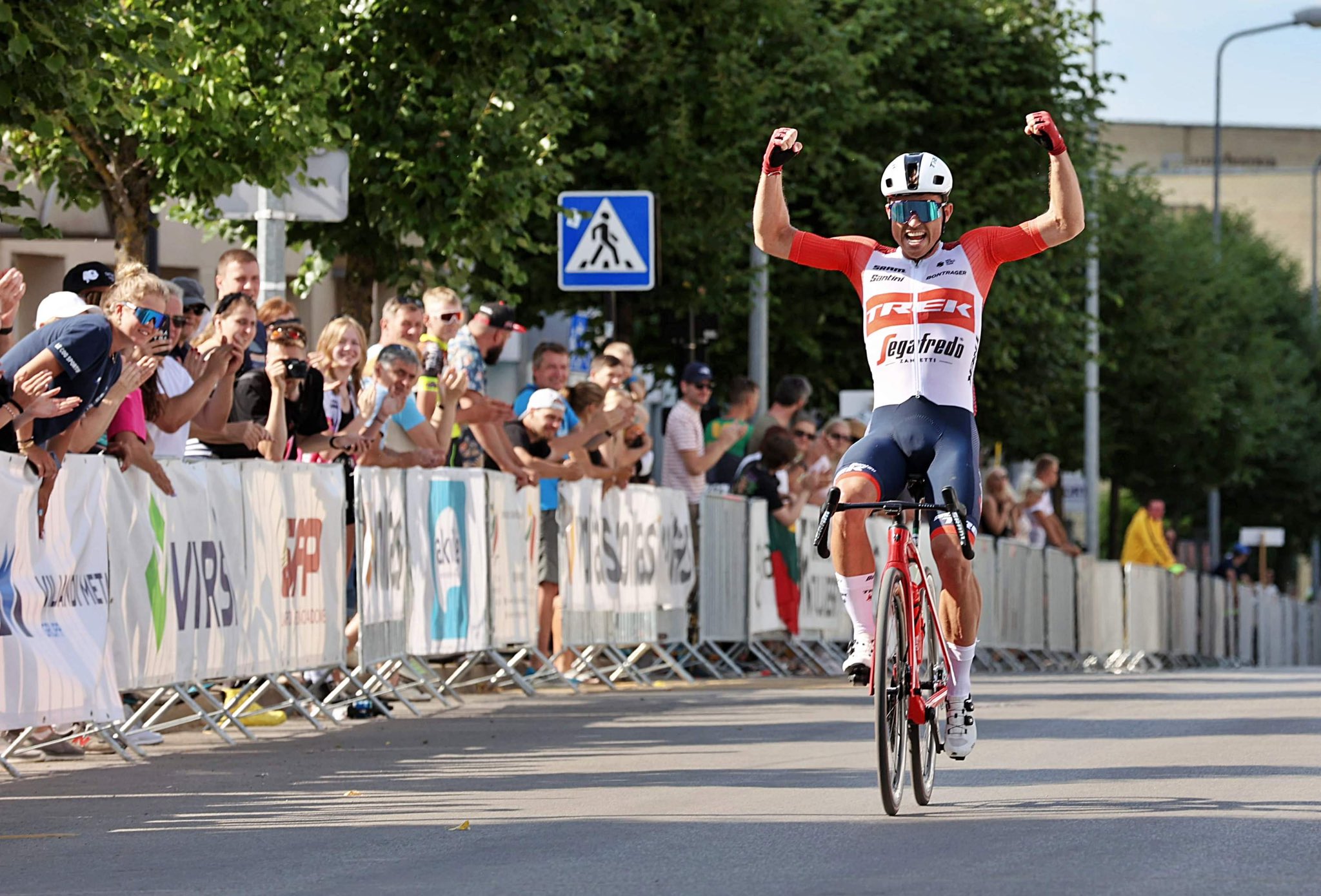 Эмилс Лиепиньш второй год подряд забирает чемпионат Латвии по велоспорту