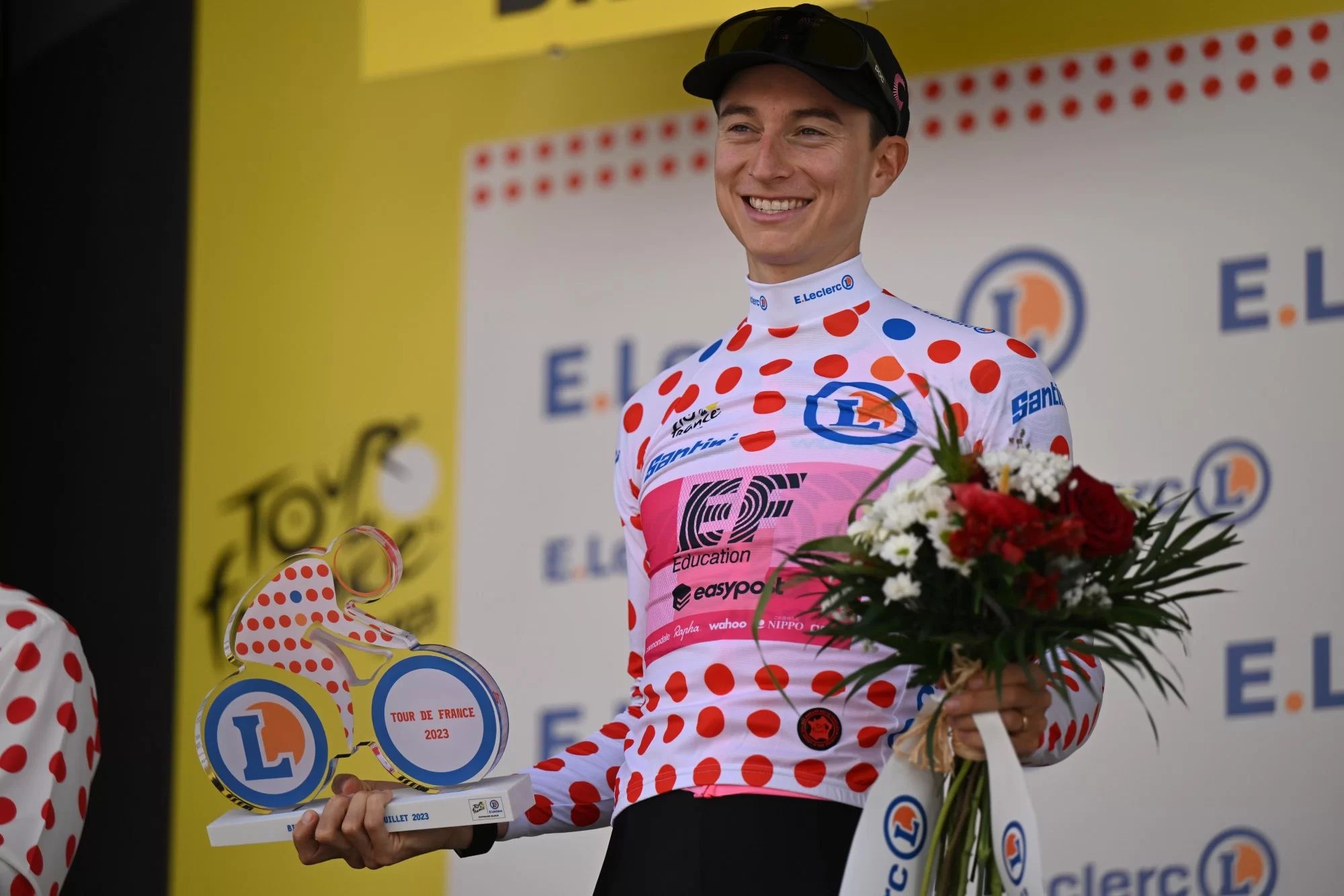 «Я исполнил детскую мечту»: Неилсон Паулесс заполучил гороховую майку после первого этапа «Тур де Франс»