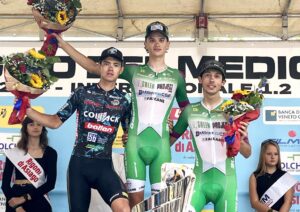 Лука Кретти (слева), Джулио Пеллиццари (в центре) и Мануэле Тароцци