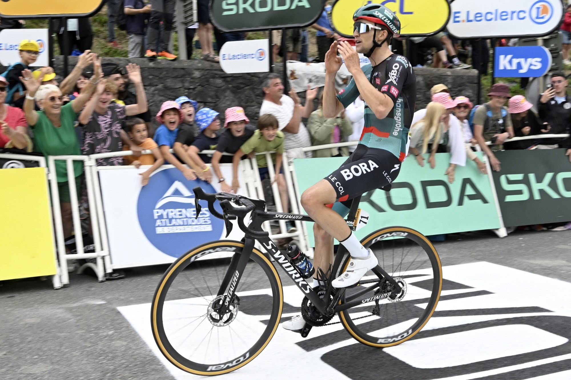 Джай Хиндли одержал победу на пятом этапе «Тур де Франс»