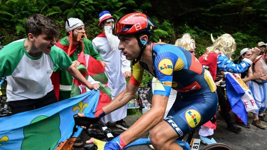 Джулио Чикконе — о пятом этапе «Тур де Франс»: «Я невольно помогал Вингегору»