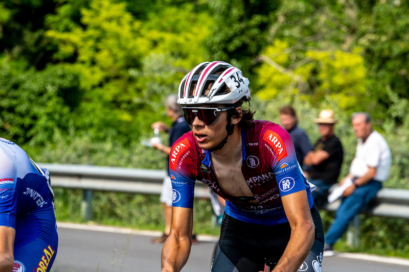 17-летний велогонщик Якопо Венцо скончался в результате падения на этапе Junioren Rundfahrt