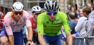 Матье ван дер Пул (слева) и Тадей Погачар