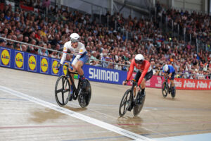 Итан Вернон и Дилан Бибич