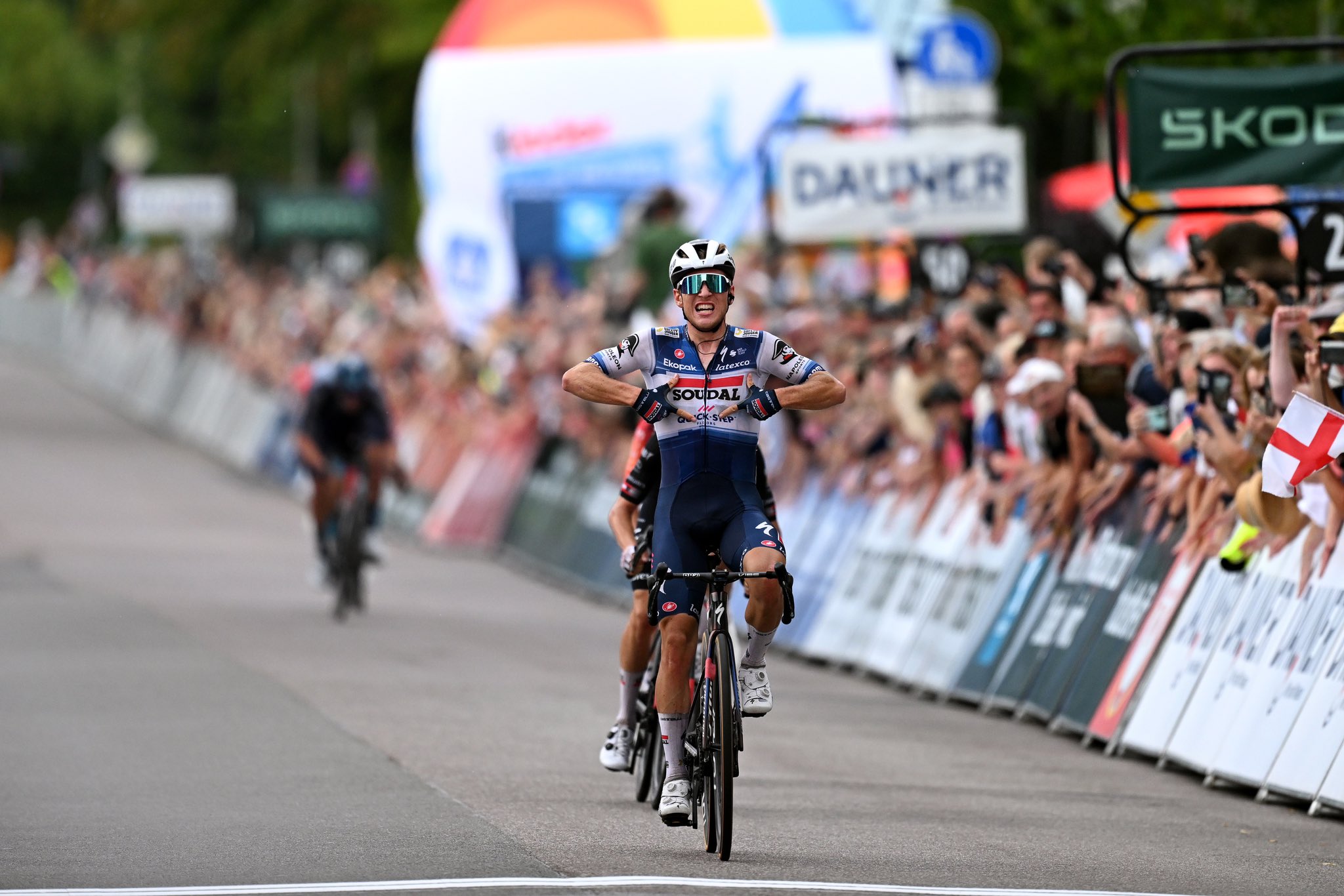 Илан ван Вильдер уверенным спринтом выиграл первый этап «Тура Германии»