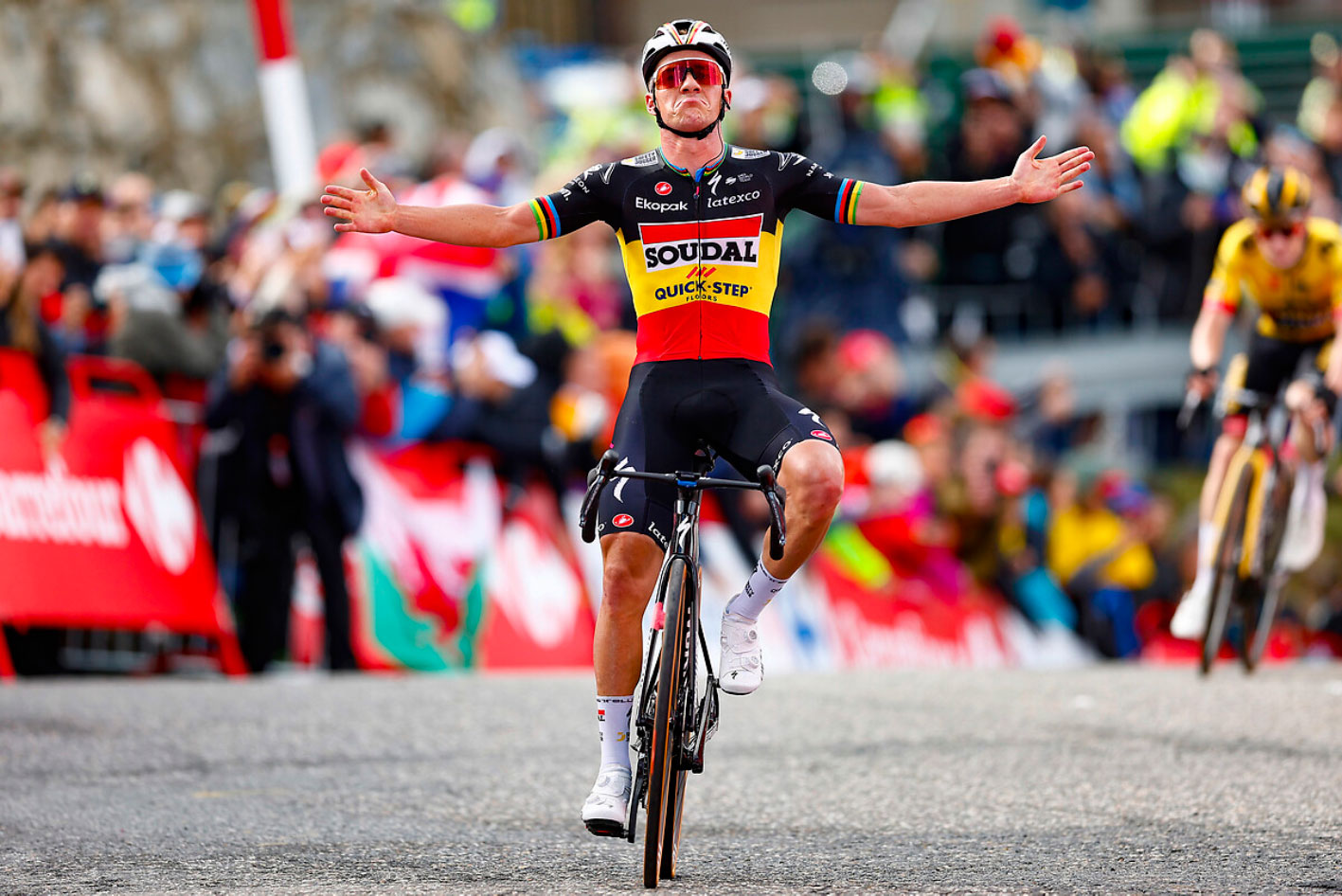 Ремко Эвенпул завоевал победу на третьем этапе «Вуэльты Испании»