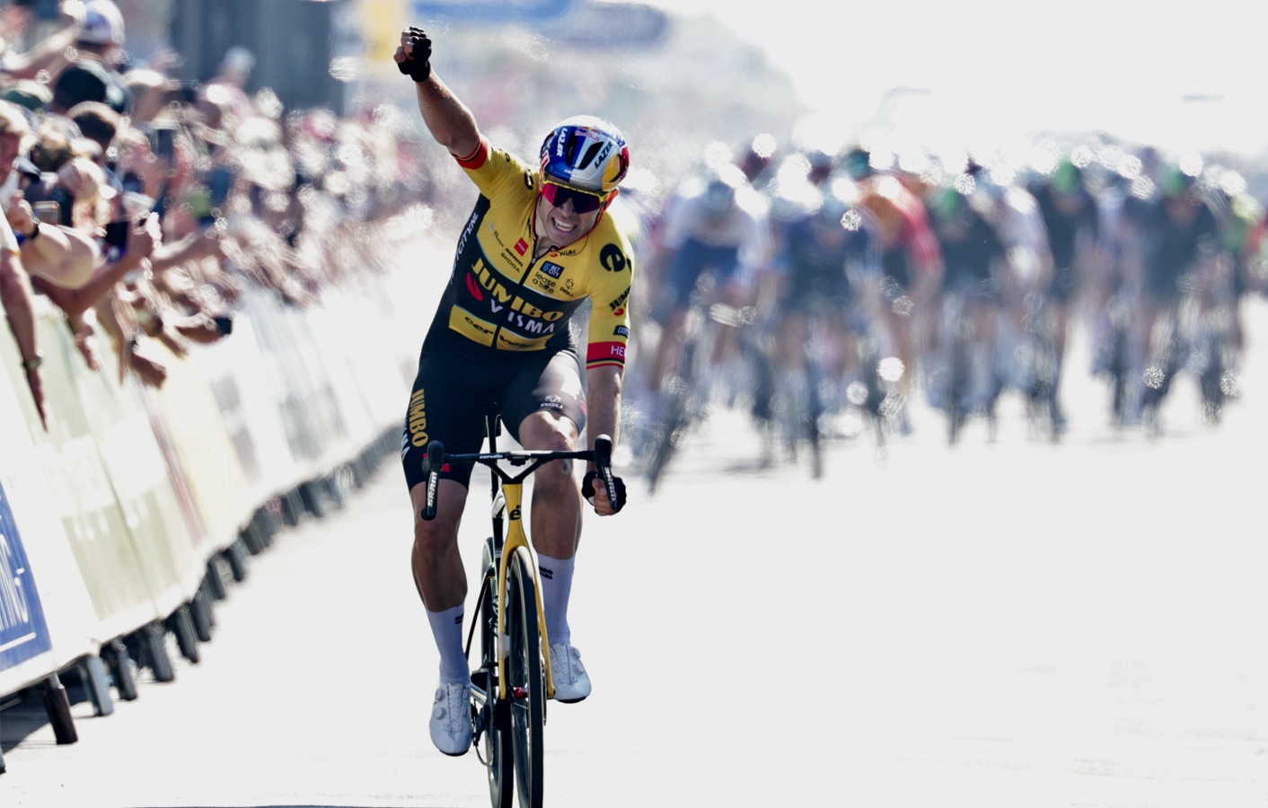 Ваут ван Арт выиграл пятый этап велосипедного «Тура Британии»