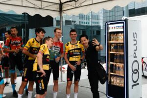 LeTour 1718281468122964387 img2