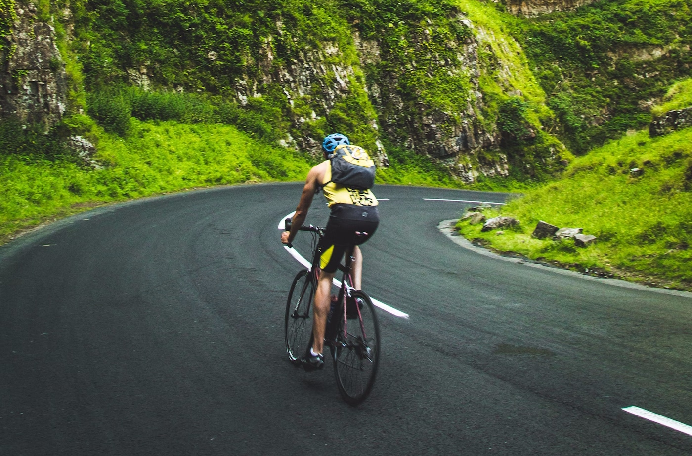 Велоспорт: Страсть и здоровье в каждом вращении педали