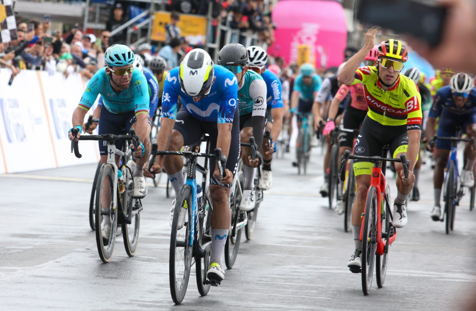 Фернандо Гавирия одержал победу на первом этапе «Тура Колумбии»