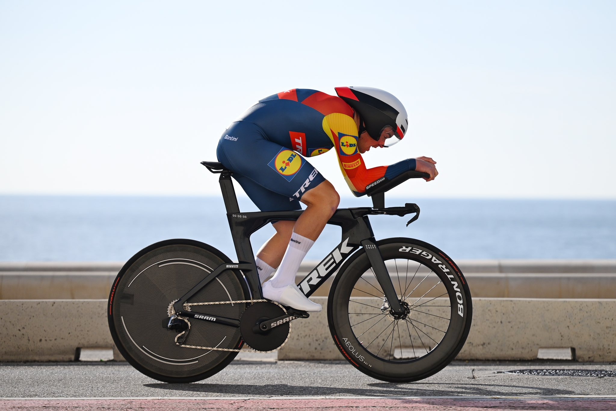Мадс Педерсен стал быстрейшим в прологе велогонки «Тур Прованса»