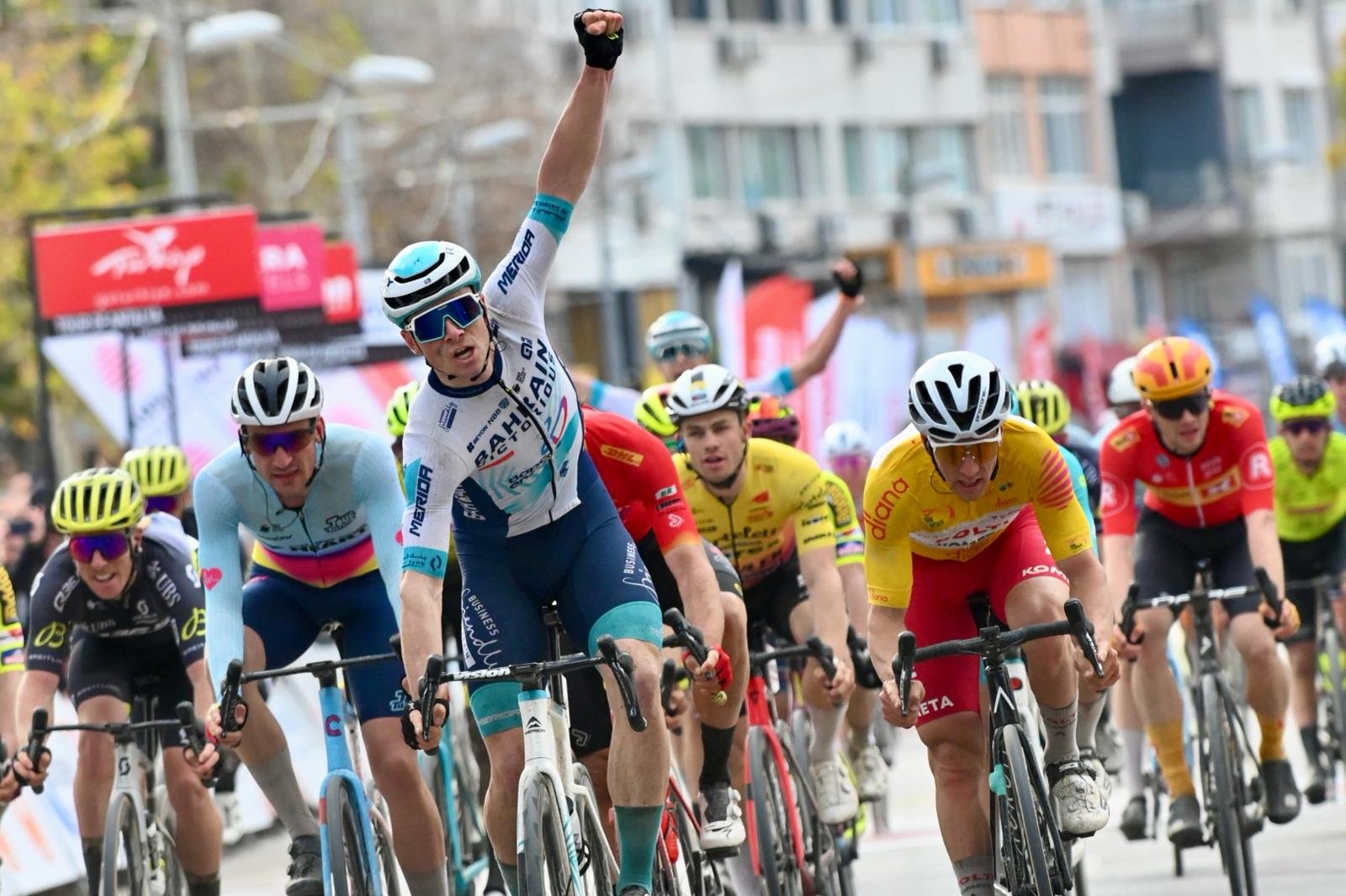 Матевж Говекар одержал непростую победу на втором этапе «Тура Антальи»