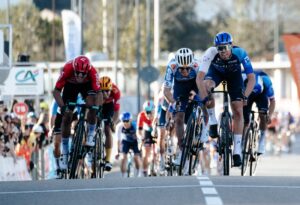 Итан Вернон