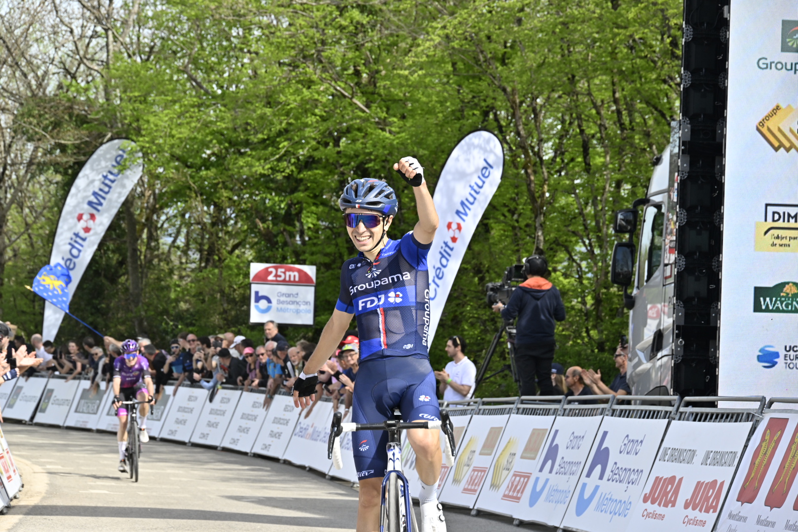 Ленни Мартинес одержал победу на однодневной велогонке Classic Grand Besançon Doubs