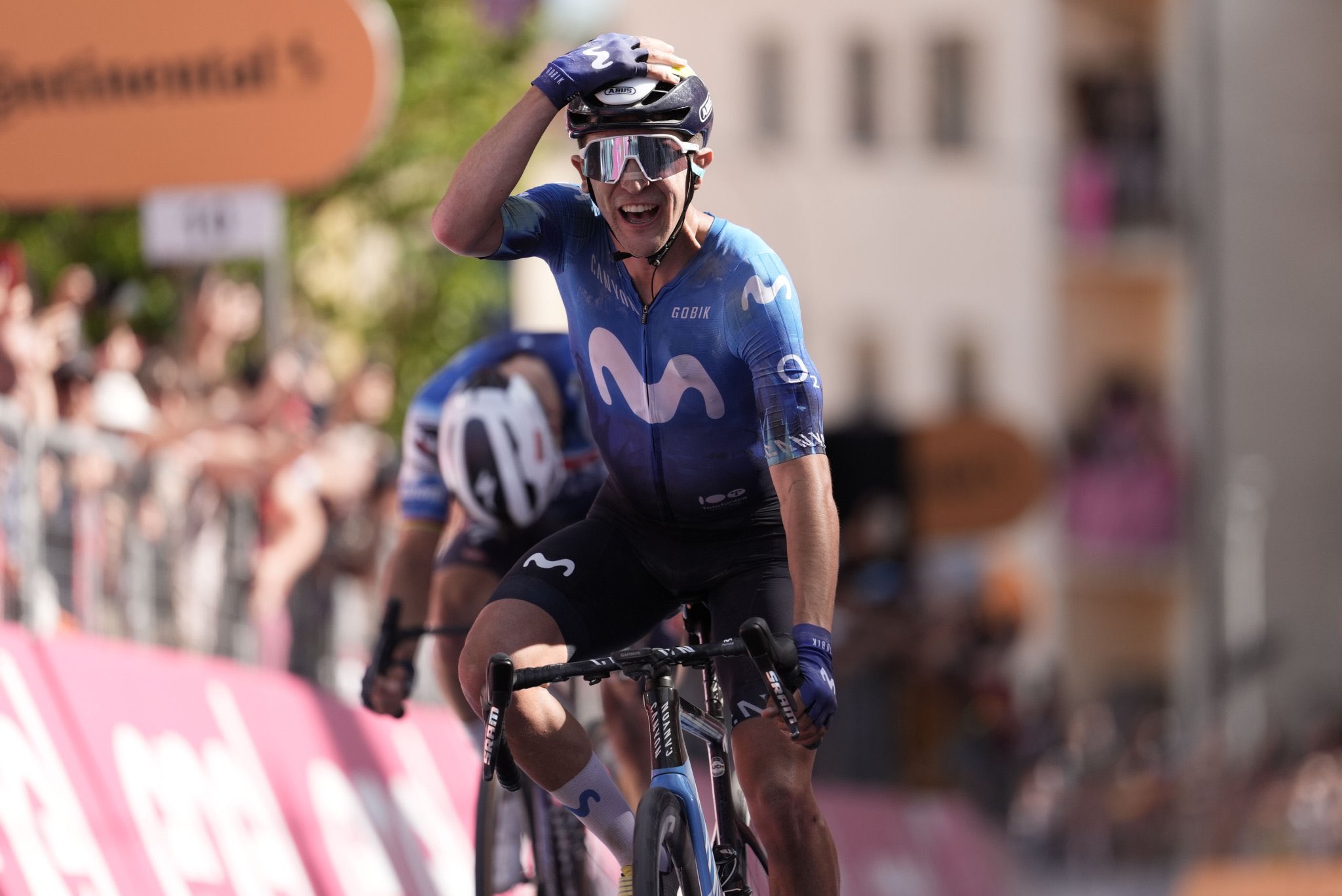 Пелайо Санчес выиграл шестой этап «Джиро д’Италии»