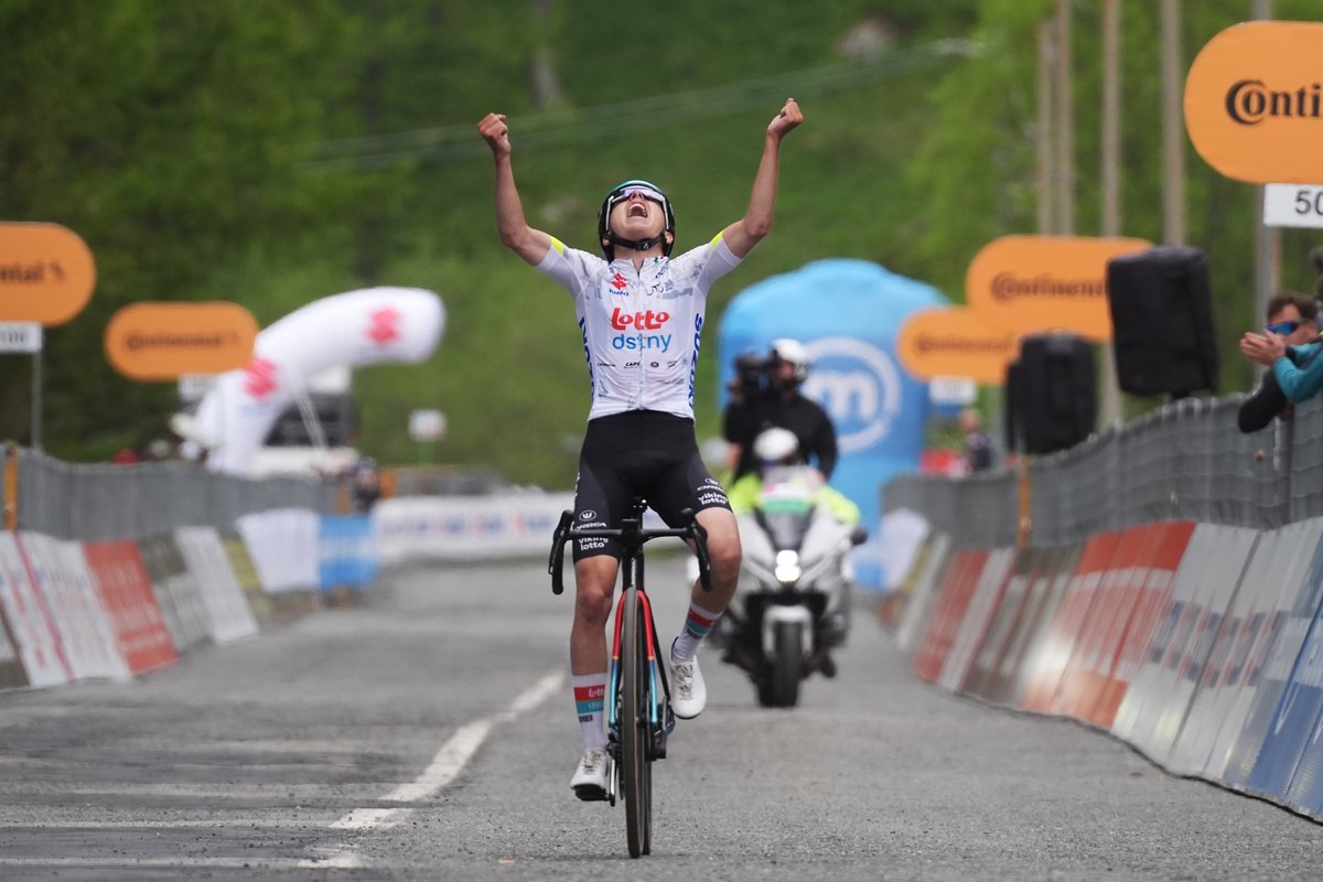 Ярно Видар одержал победу на третье этапе велогонки Giro Next Gen