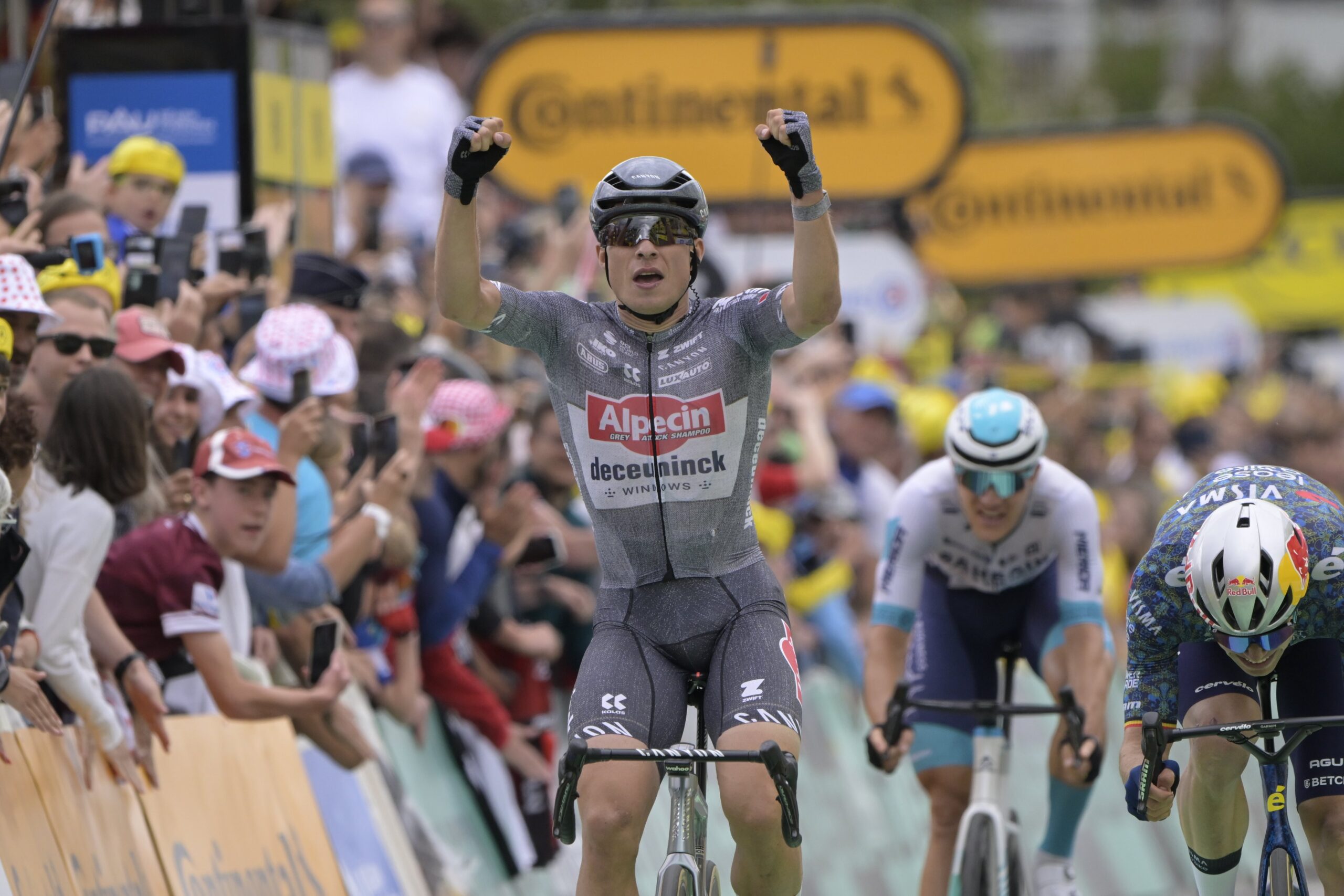 Йеспер Филипсен одержал победу на 13-м этапе велогонки «Тур де Франс»