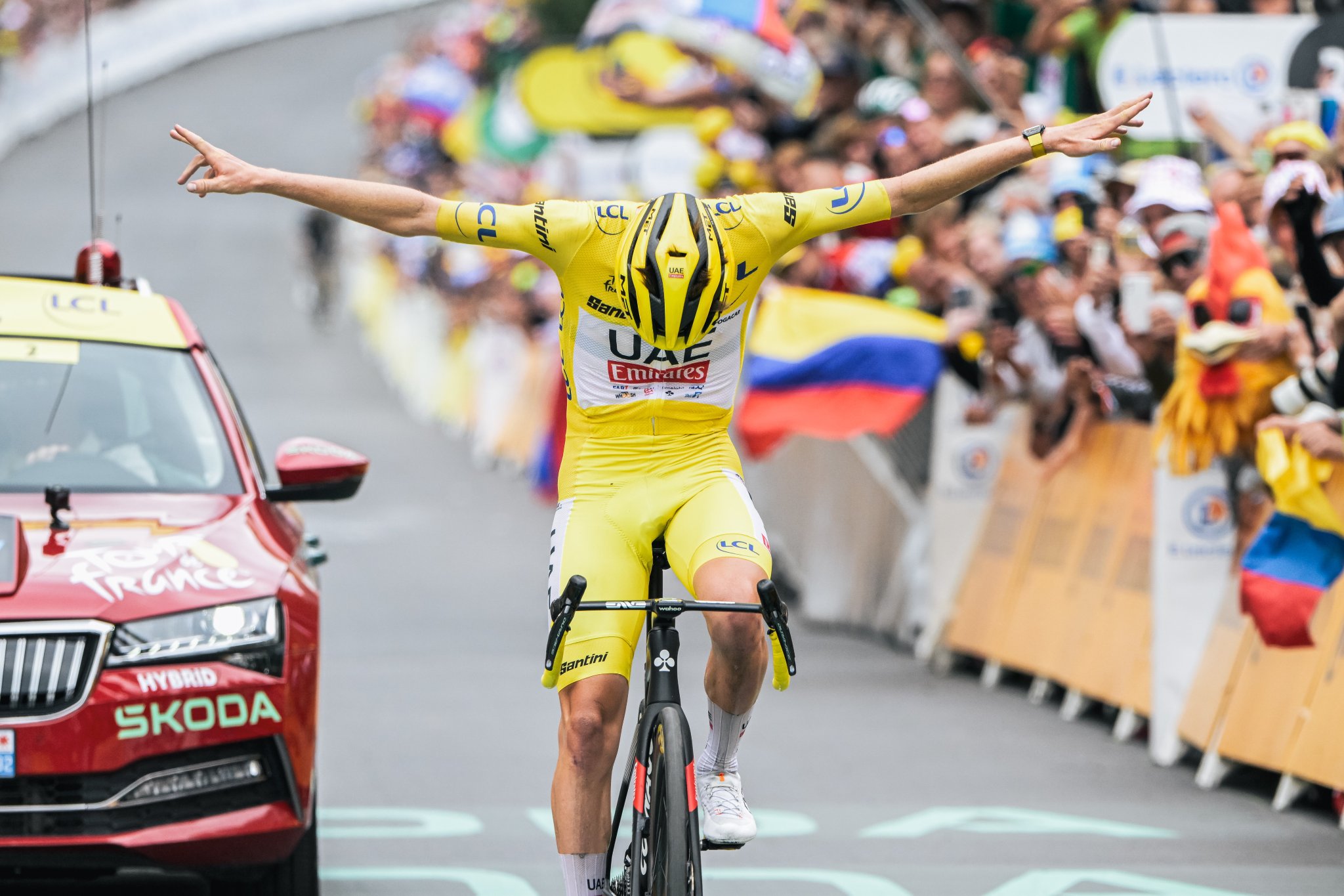 Тадей Погачар одержал победу на королевском этапе «Тур де Франс»