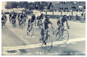 17400574180 0c58d589ff b